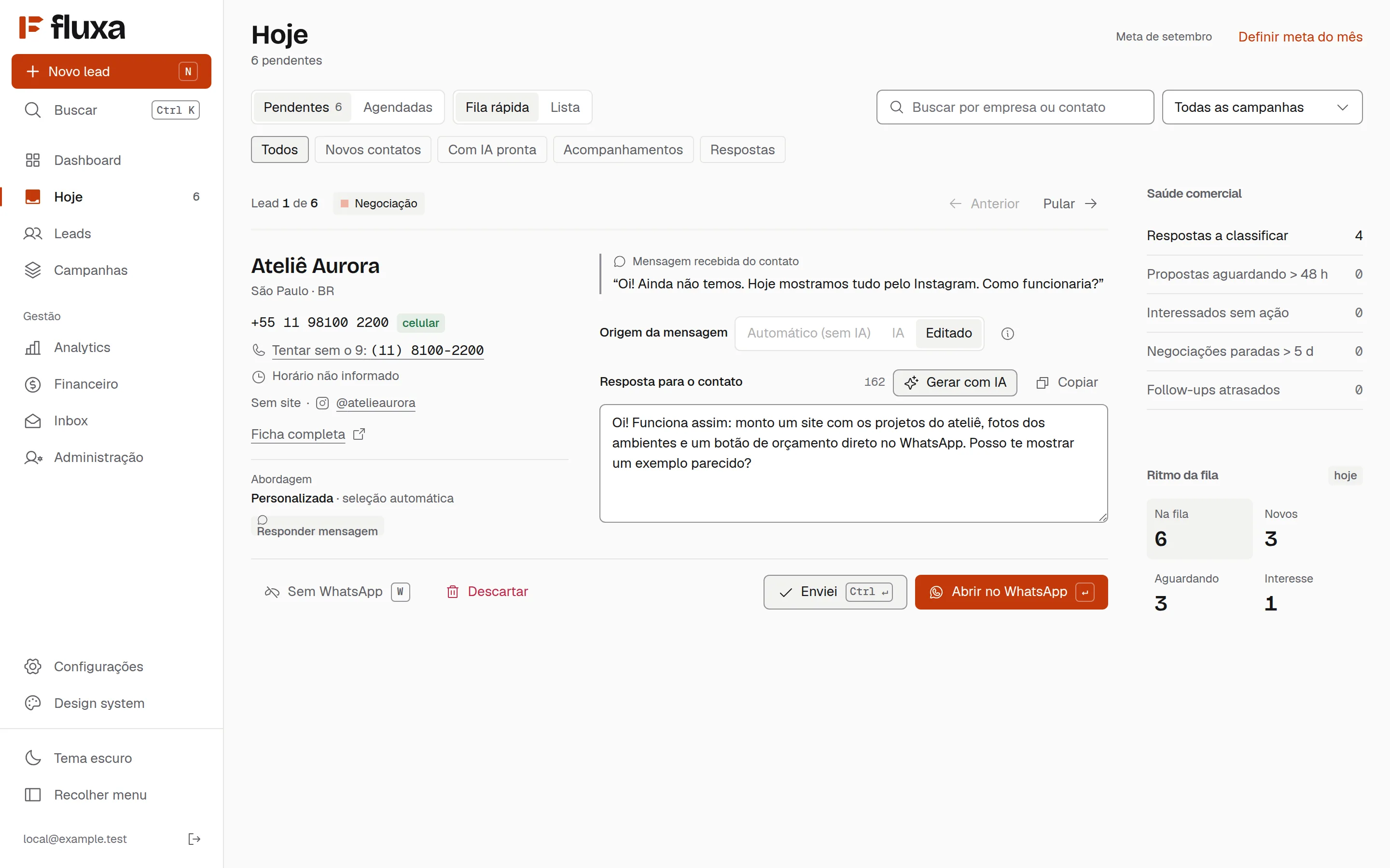 Tela Hoje do Fluxa: o Ateliê Aurora respondeu e a resposta está pronta para revisar e abrir no WhatsApp. Dados demonstrativos.